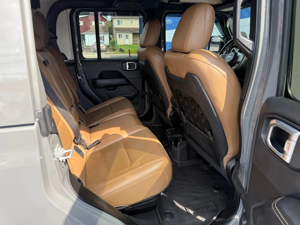 2022 Jeep JT Gladiator - Image 17 of 20
