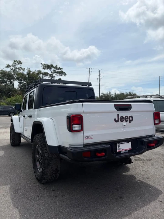 2022 Jeep JT Gladiator - Image 9 of 11