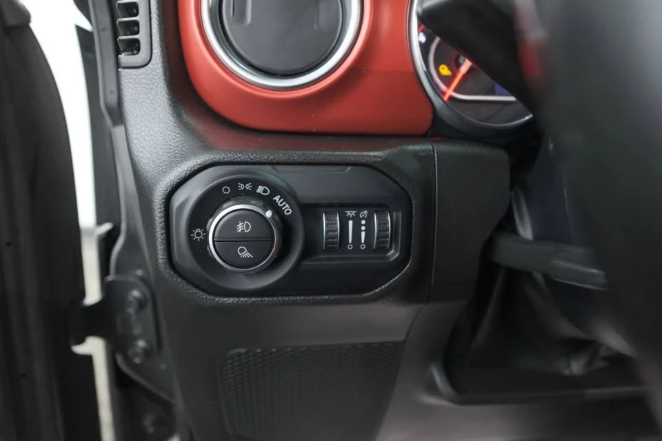 2022 Jeep JT Gladiator - Image 11 of 20