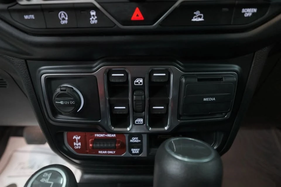 2022 Jeep JT Gladiator - Image 18 of 20