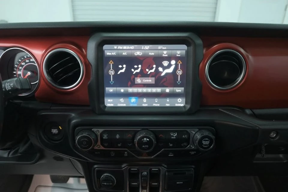 2022 Jeep JT Gladiator - Image 15 of 20