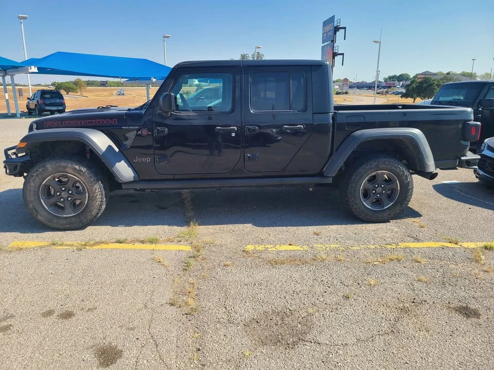 2022 Jeep JT Gladiator - Image 2 of 11