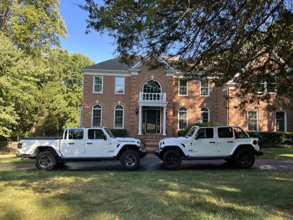 2022 Jeep JT Gladiator - Image 3 of 10