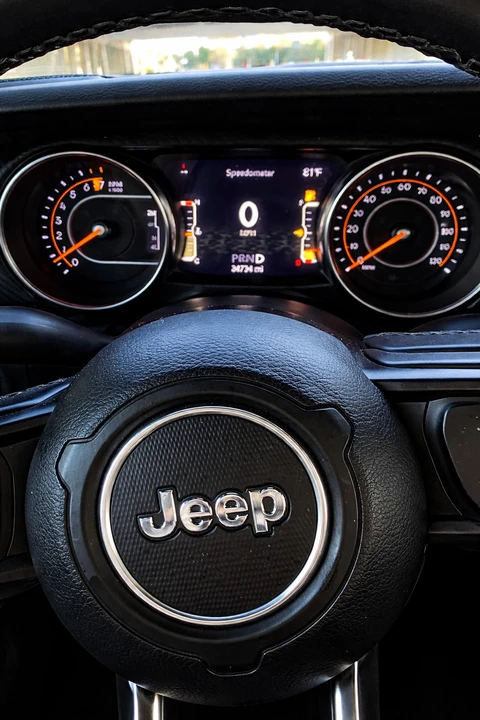 2022 Jeep JT Gladiator - Image 20 of 28