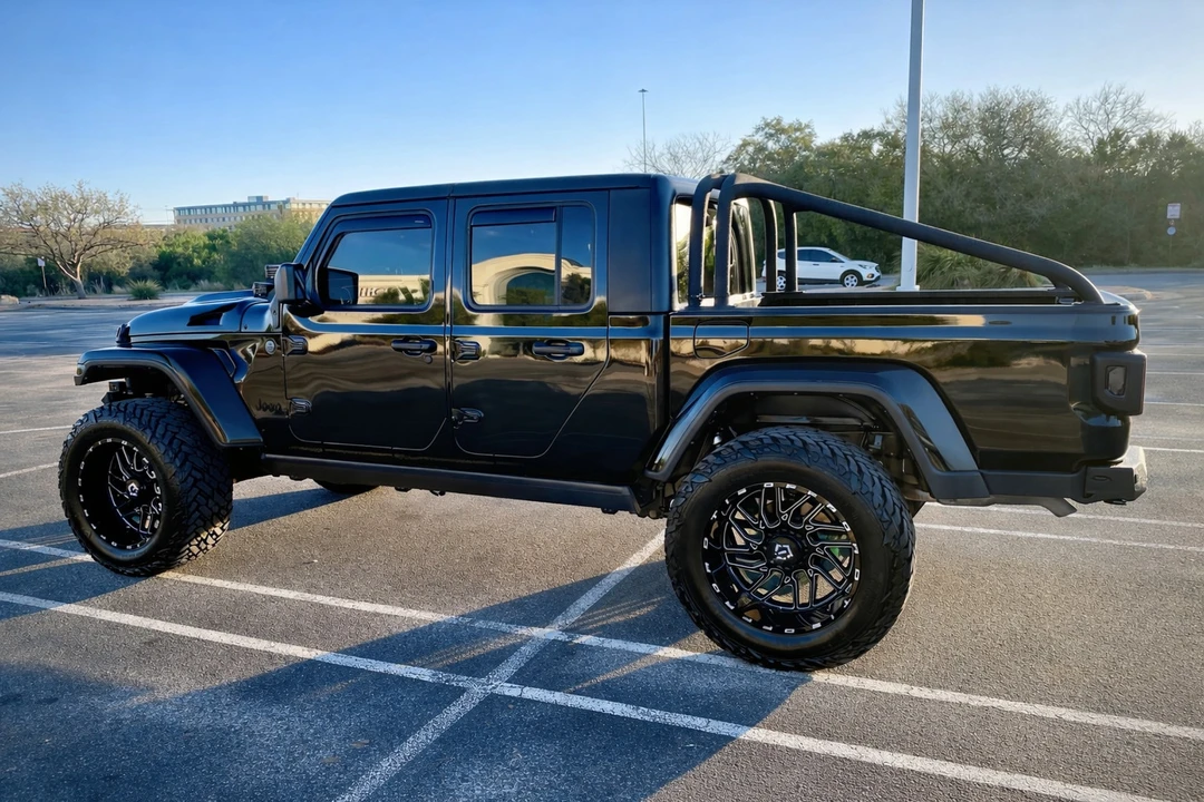 2022 Jeep JT Gladiator - Image 27 of 28