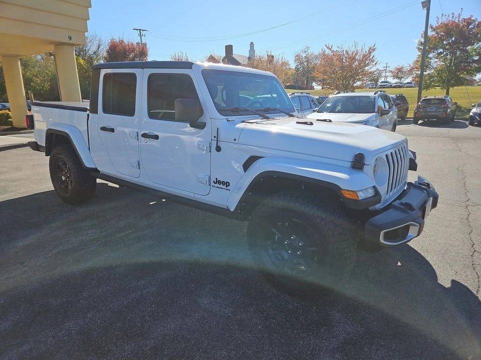 2022 Jeep JT Gladiator - Image 8 of 12