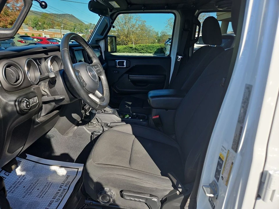 2022 Jeep JT Gladiator - Image 10 of 12