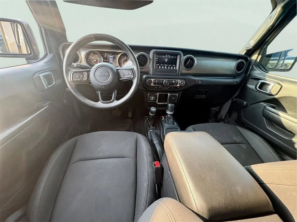 2022 Jeep JT Gladiator - Image 9 of 15