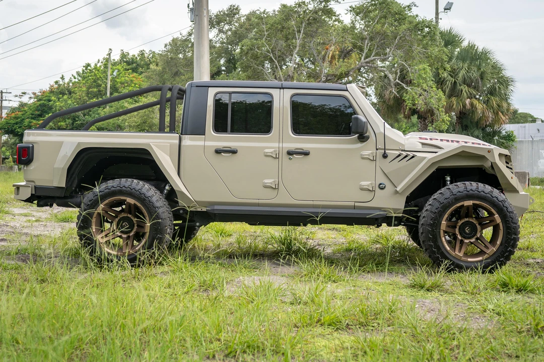 2022 Jeep JT Gladiator - Image 8 of 31