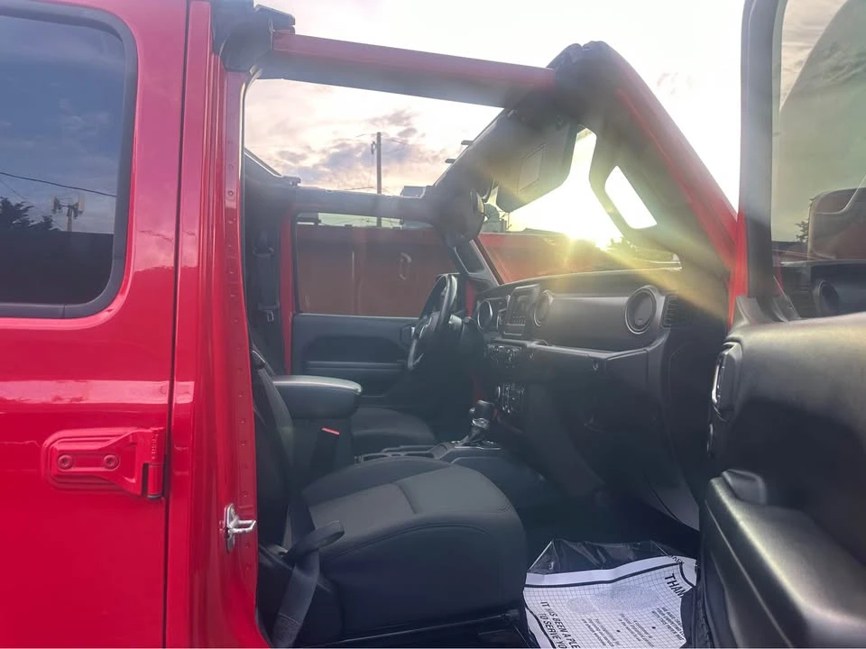 2022 Jeep JT Gladiator - Image 8 of 14
