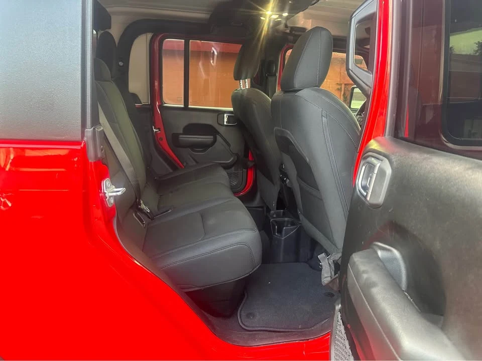 2022 Jeep JT Gladiator - Image 10 of 14