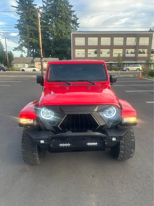 2022 Jeep JT Gladiator - Image 2 of 14