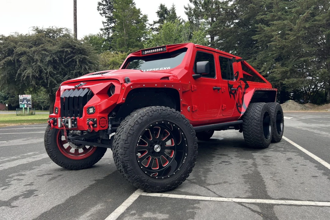 2022 Jeep JT Gladiator - Image 1 of 31