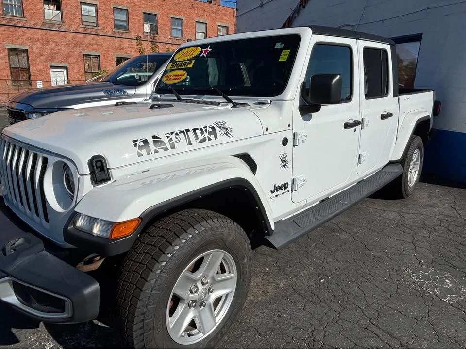 2022 Jeep JT Gladiator - Image 2 of 2