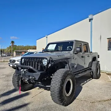 2022 Jeep Gladiator Sport