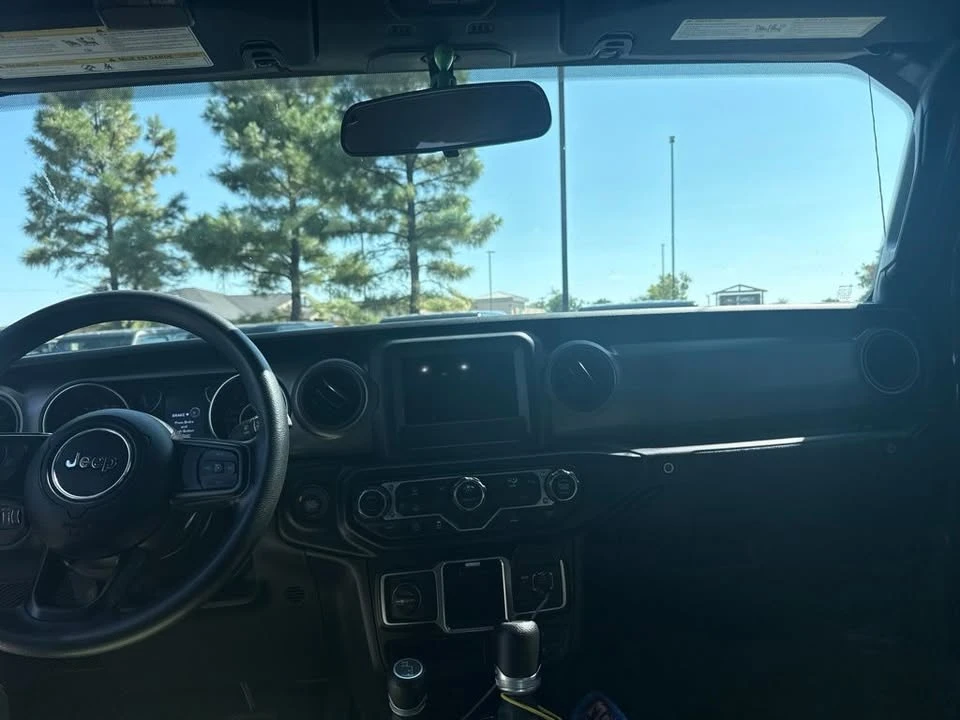 2022 Jeep JT Gladiator - Image 12 of 20