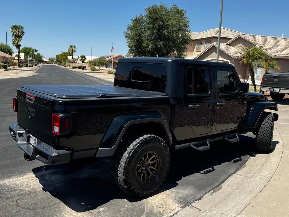 2022 Jeep JT Gladiator - Image 2 of 8