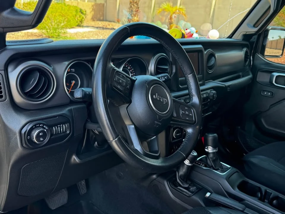 2022 Jeep JT Gladiator - Image 3 of 8