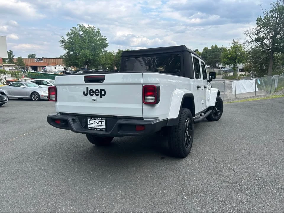 2022 Jeep JT Gladiator - Image 5 of 17