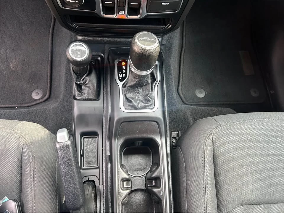 2022 Jeep JT Gladiator - Image 14 of 17