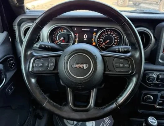 2022 Jeep JT Gladiator - Image 9 of 12