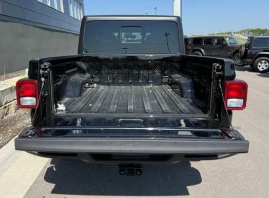 2022 Jeep JT Gladiator - Image 5 of 12