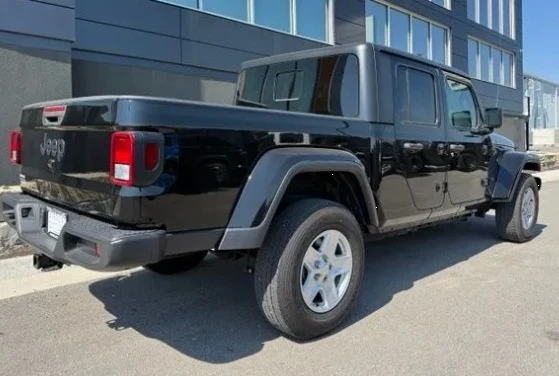 2022 Jeep JT Gladiator - Image 4 of 12
