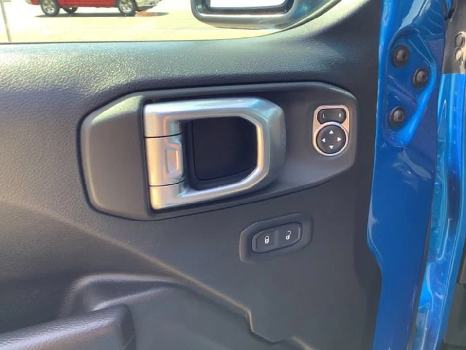 2022 Jeep JT Gladiator - Image 9 of 9