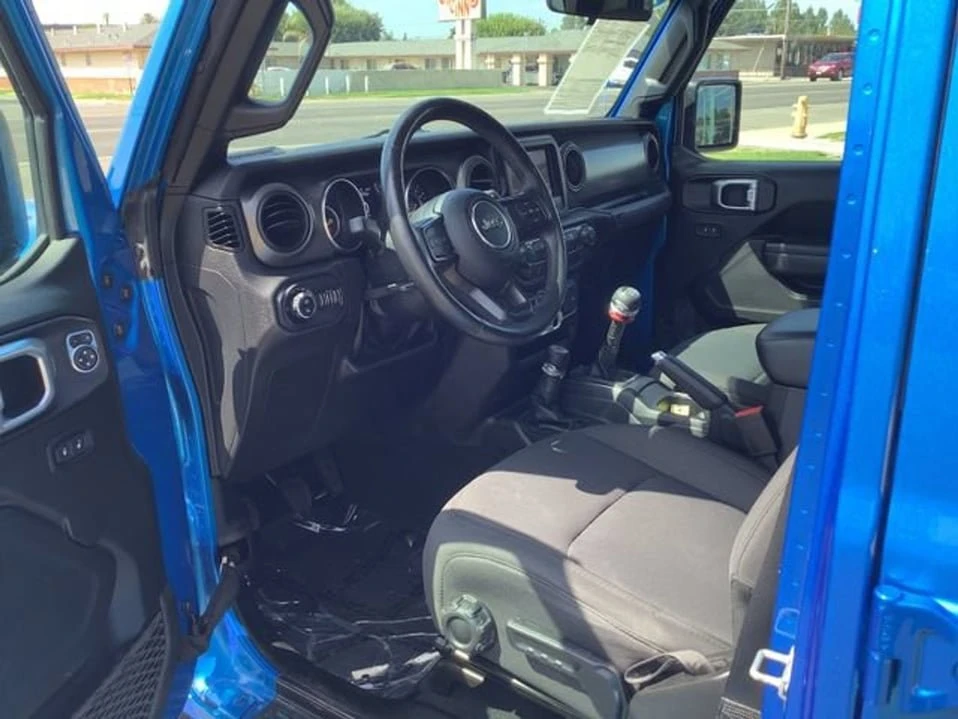 2022 Jeep JT Gladiator - Image 6 of 9