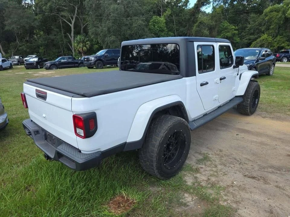 2022 Jeep JT Gladiator - Image 2 of 6