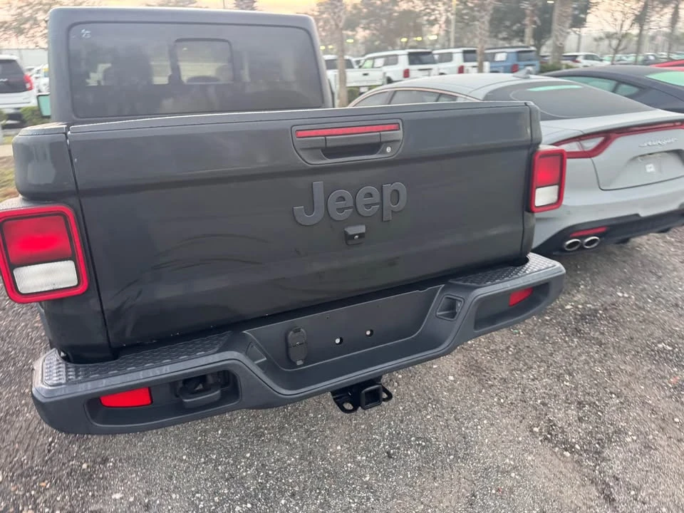 2022 Jeep JT Gladiator - Image 6 of 8