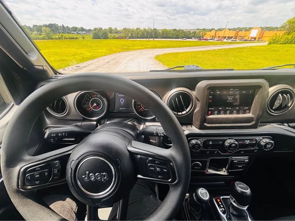 2022 Jeep JT Gladiator - Image 14 of 20