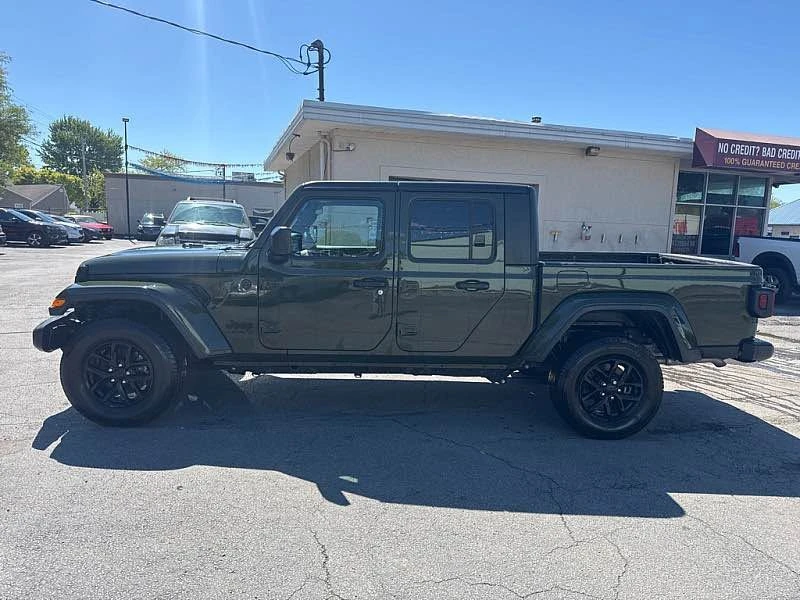 2022 Jeep JT Gladiator - Image 2 of 12