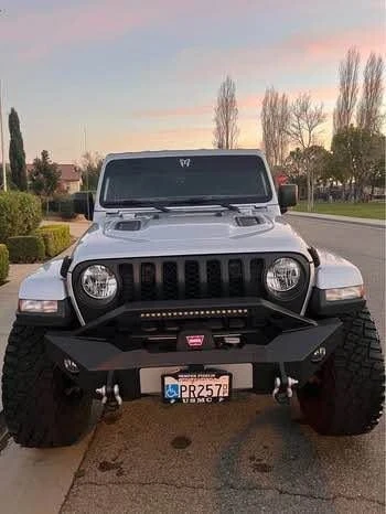 2022 Jeep JT Gladiator - Image 2 of 8