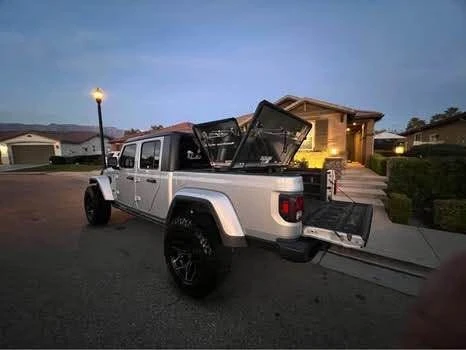 2022 Jeep JT Gladiator - Image 5 of 8