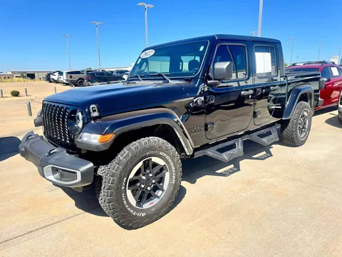 2022 Jeep Gladiator Sport Pickup 4D 5 ft