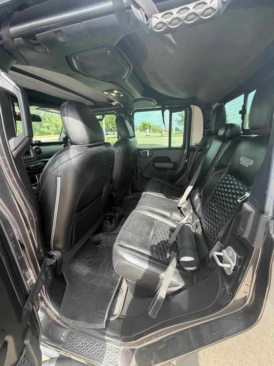 2022 Jeep JT Gladiator - Image 14 of 17