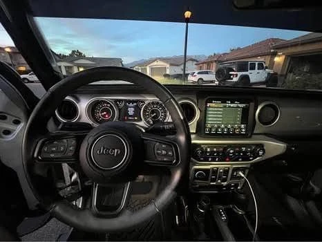 2022 Jeep JT Gladiator - Image 6 of 8