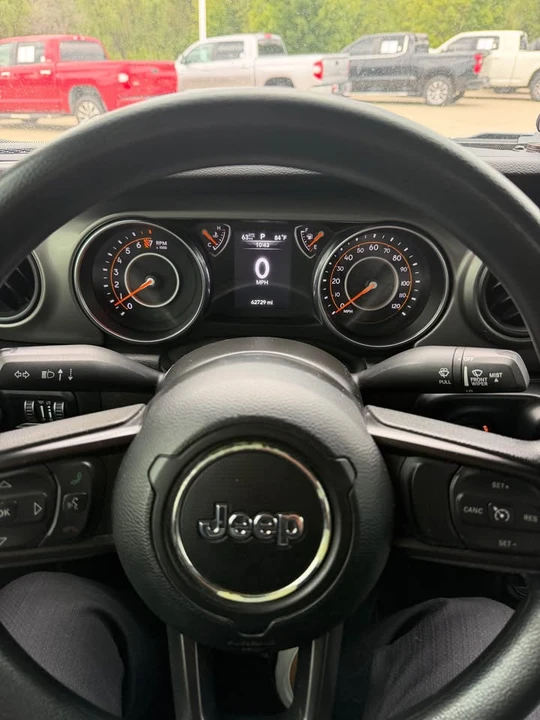 2022 Jeep JT Gladiator - Image 16 of 17