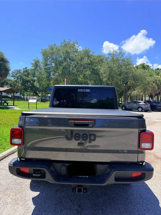 2022 Jeep JT Gladiator - Image 6 of 10