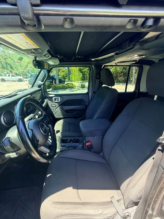 2022 Jeep JT Gladiator - Image 9 of 10