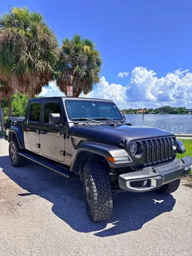 2022 Jeep Gladiator Sport Pickup 4D 5 ft