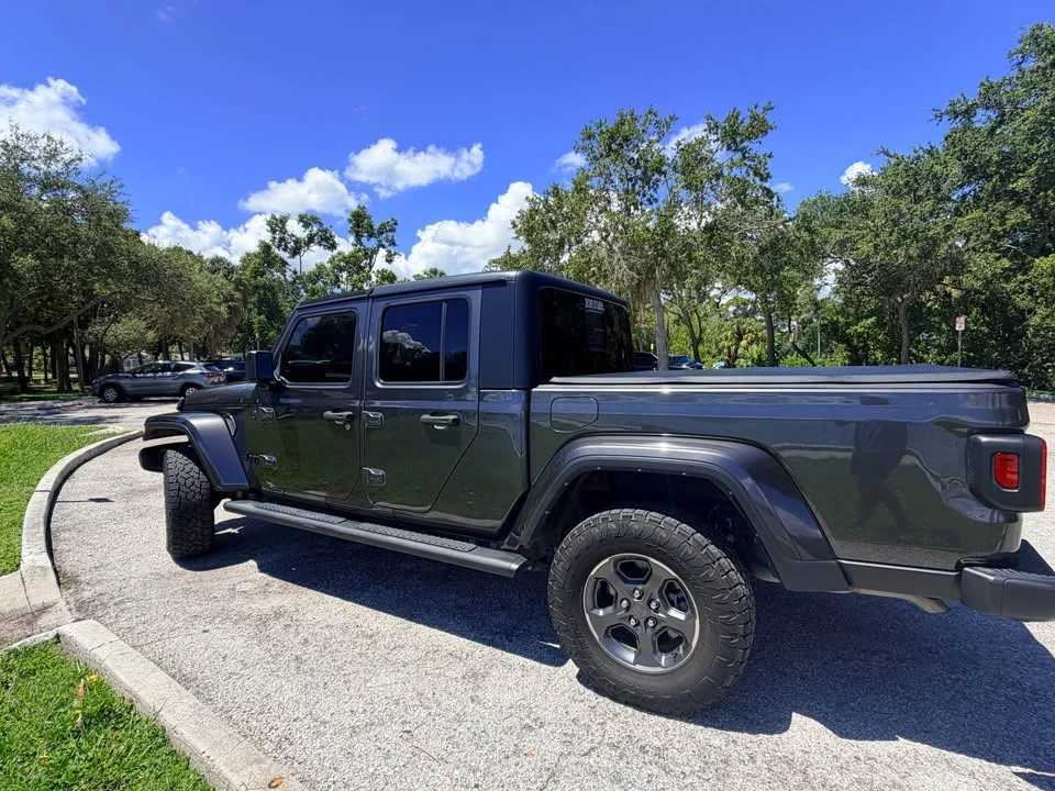 2022 Jeep JT Gladiator - Image 3 of 10