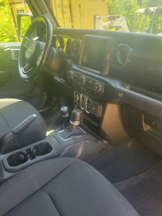 2022 Jeep JT Gladiator - Image 8 of 9