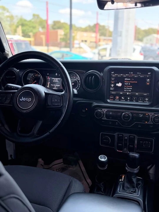 2022 Jeep JT Gladiator - Image 3 of 5