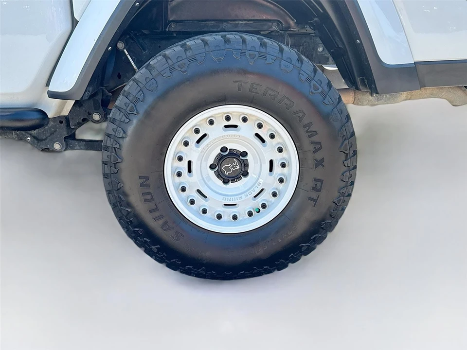2022 Jeep JT Gladiator - Image 28 of 29
