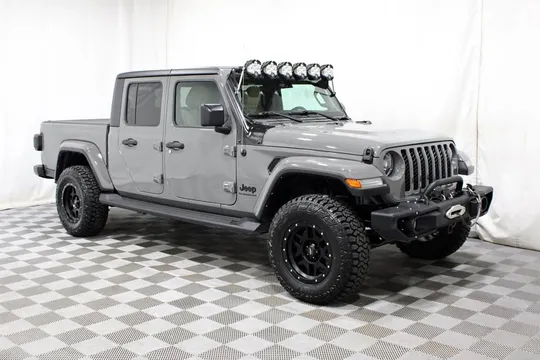 2022 Jeep Gladiator Sport S