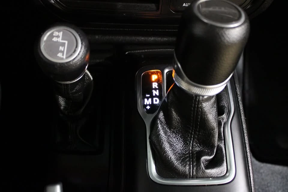 2022 Jeep JT Gladiator - Image 11 of 20