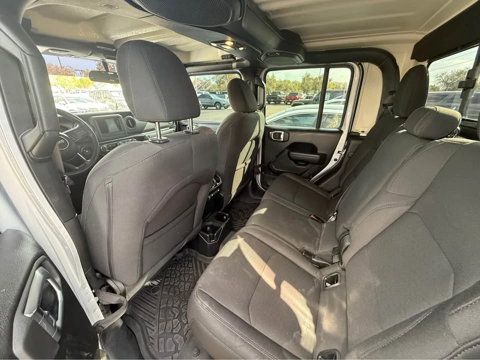 2022 Jeep JT Gladiator - Image 5 of 9