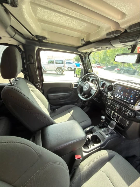 2022 Jeep JT Gladiator - Image 12 of 13